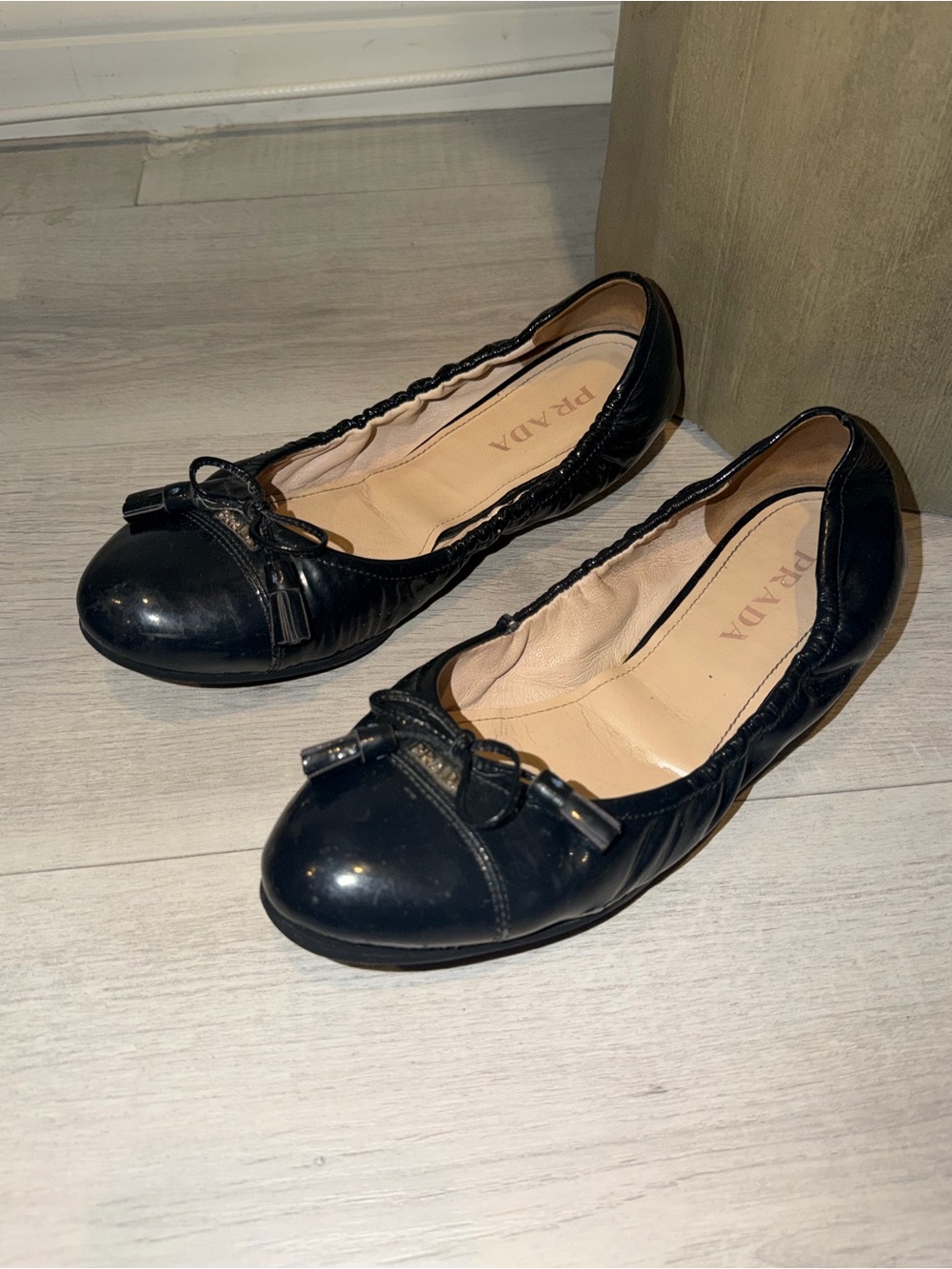 Prada Black Leather Bow-Accent Ballet Flats - Picture 2 of 7